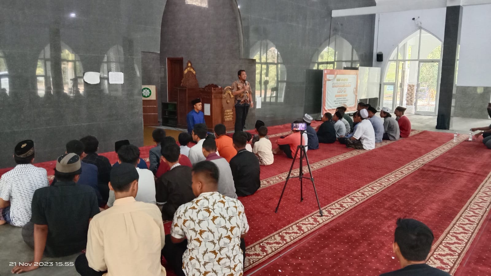 Tahfidz vs Hafiz: Sering Tertukar, Ternyata Ini Bedanya