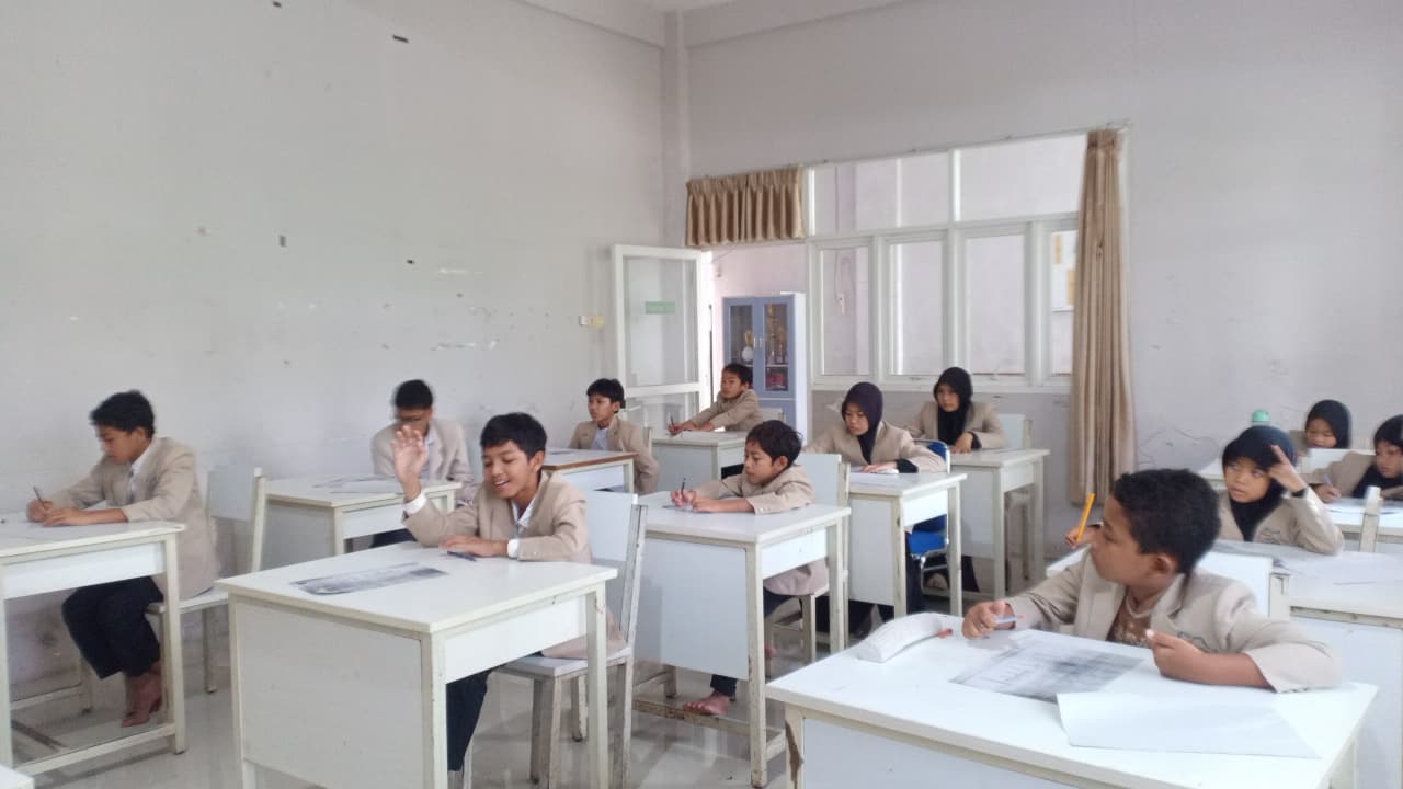 Evaluasi Pembelajaran Al-Qur’an Hadis di Pondok Tahfidz Karangmojo untuk Santri Asal Pekanbaru dan Palangkaraya