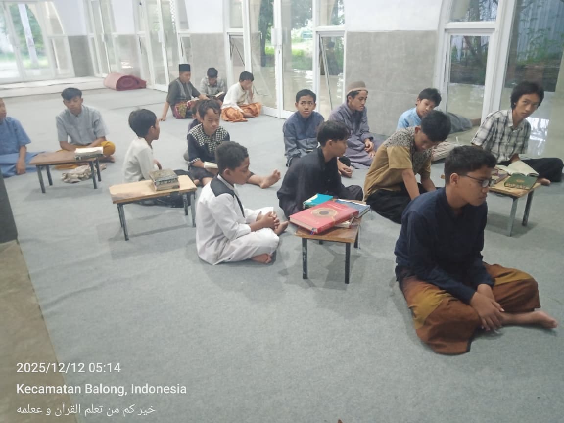 Pondok Tahfidz Terbaik untuk Anak: Cara Memilih Pesantren Hafalan yang Aman dan Nyaman