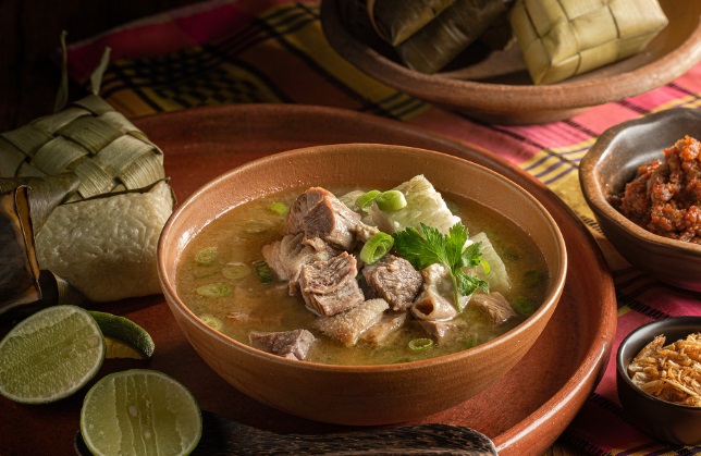 15 Resep Masakan Khas Makassar Paling Populer: Coto, Konro, Jalangkote, hingga Pisang Epe