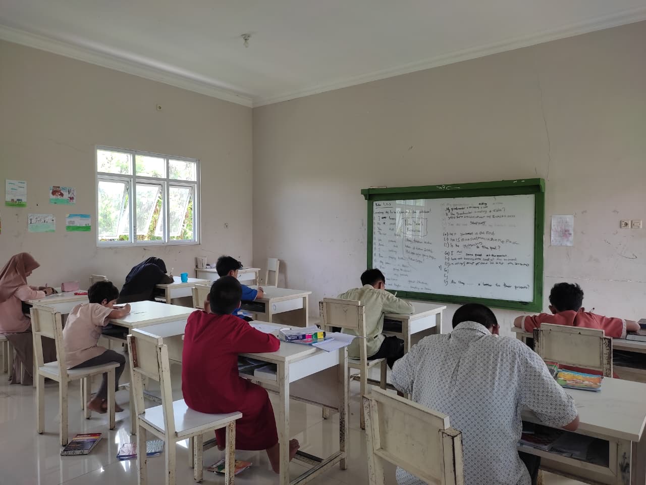 Sistem Pembinaan Santri di Pesantren Tahfidz: Model Pendidikan Qur’ani Terintegrasi 24 Jam