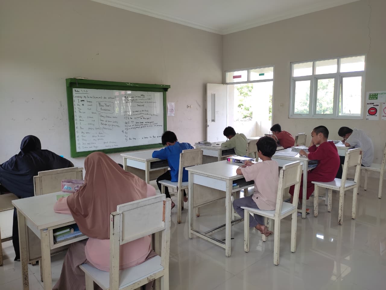 Pelajaran Tahfidz Al-Qur’an: Fondasi Pendidikan Qur’ani untuk Generasi Indonesia