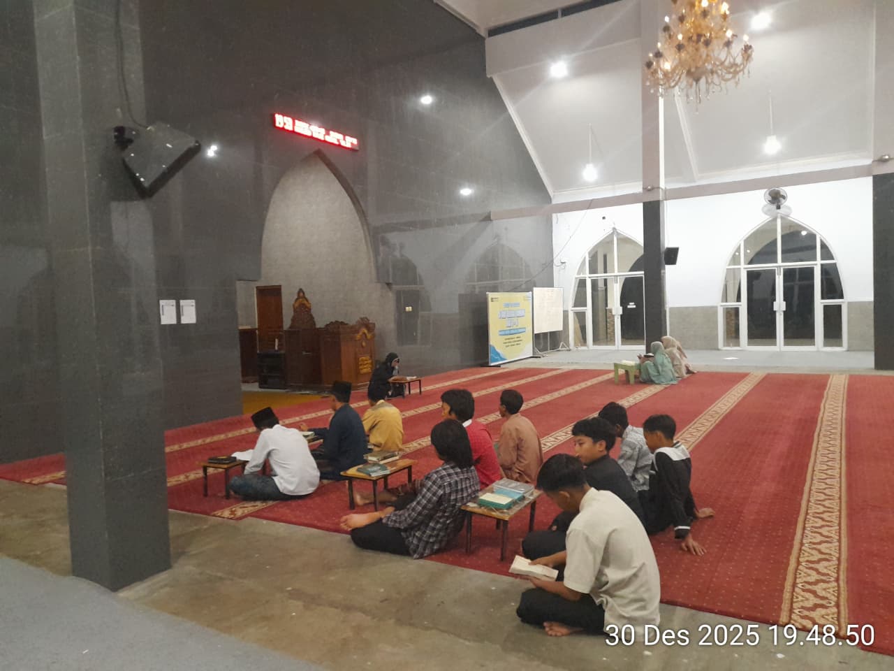 Pesantren Tahfidz dan Transformasi Pendidikan Al-Qur’an
