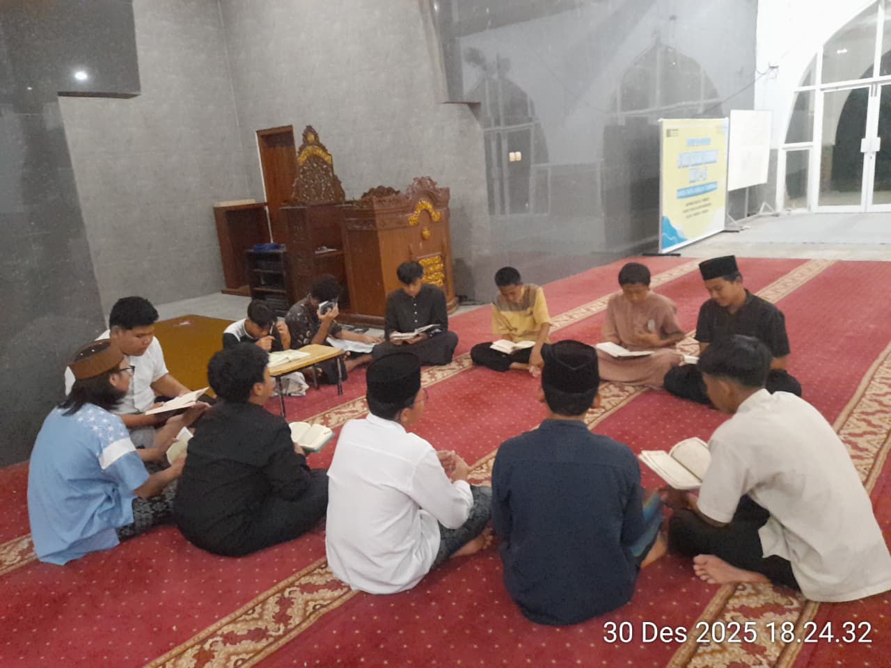 Pesantren Tahfidz Usia Dini: Membentuk Karakter Anak Sejak “Masa Keemasan” melalui Pembiasaan, Keteladanan, dan Pendidikan Al-Qur’an