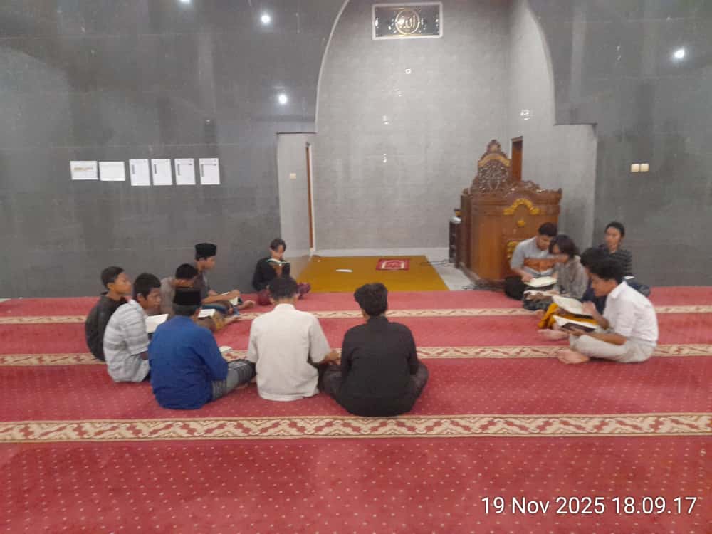 Lulusan Pesantren Tahfidz dan Dunia Usaha: Peluang Nyata