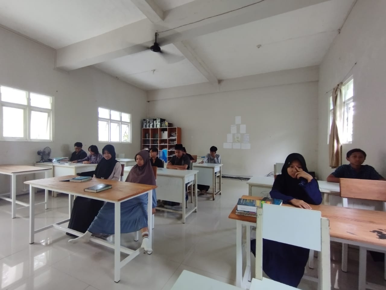 Anak Cepat Bosan Menghafal: Strategi yang Dipakai Pesantren dalam Menjaga Semangat dan Konsistensi